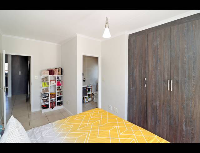 2 BEDROOM APARTMENT FOR SALE IN GREENSTONE HILL
